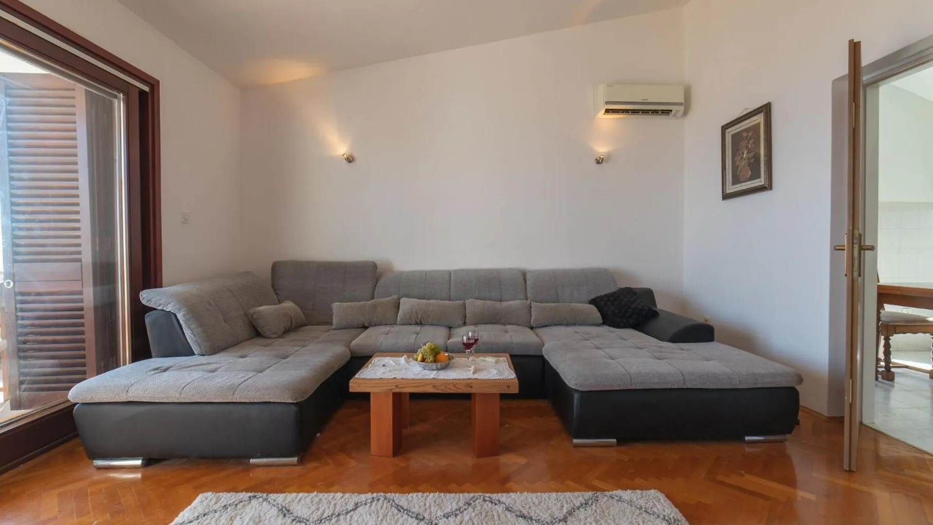 Apartments Sunrise Duilovo Split 0*,