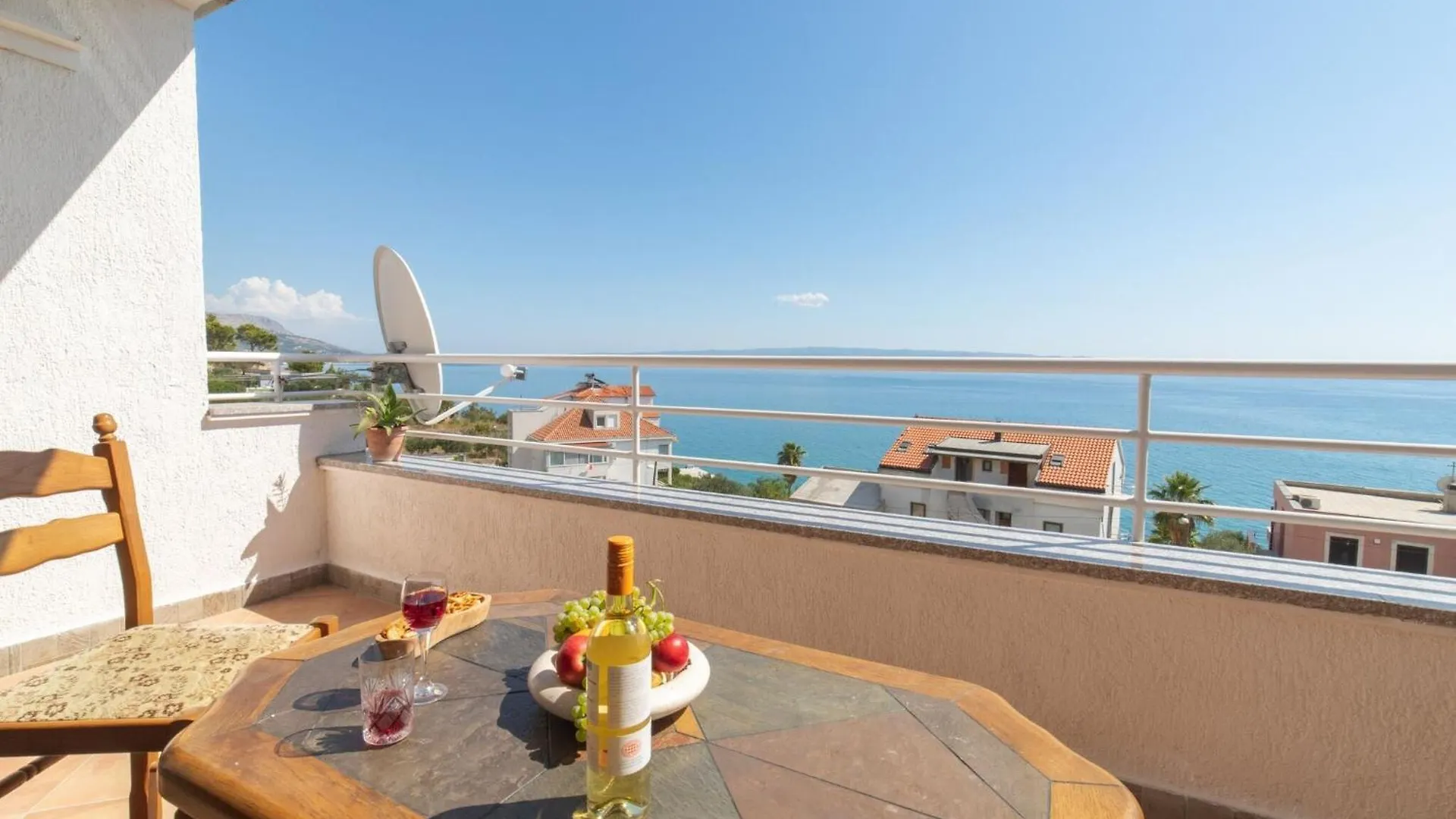 Apartments Sunrise Duilovo Split